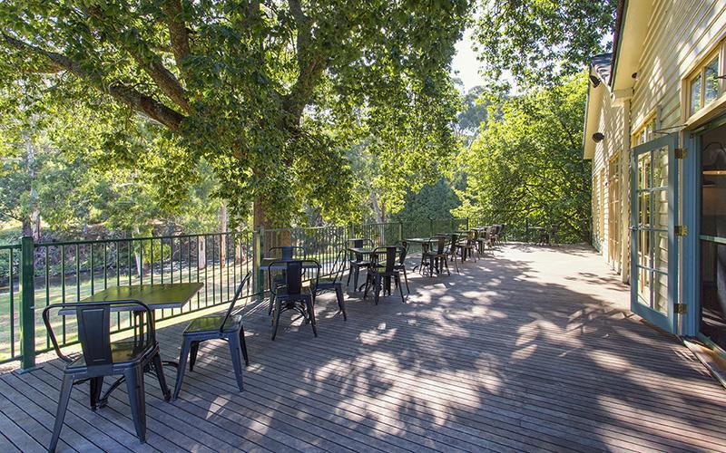Отель Oscar'S On The Yarra Уорбертон Экстерьер фото